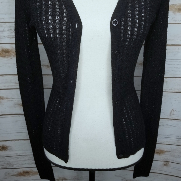 Guess Collection V-Neck Cardigan Size Small - Picture 2 of 6